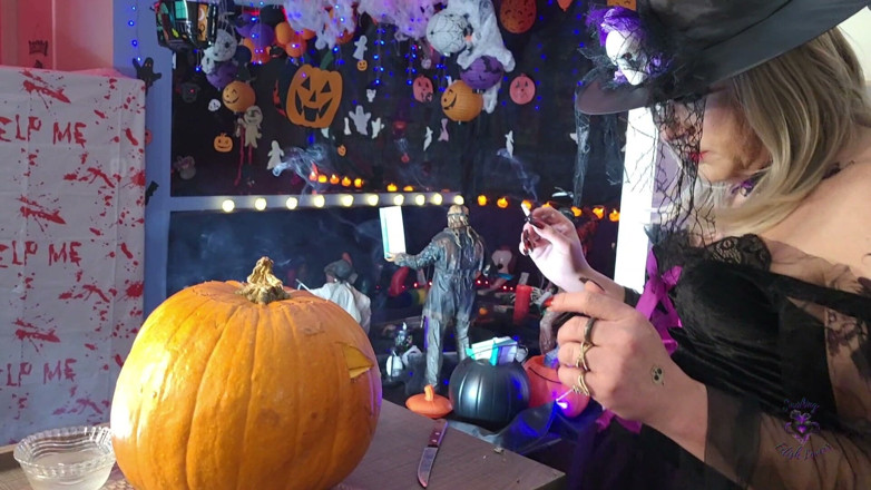 HollyCox: Witch’s Smoke Ritual Watch Me Carve While I Drag