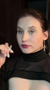 Kazali mi zjeść cały popiół i filtr papierosowy
