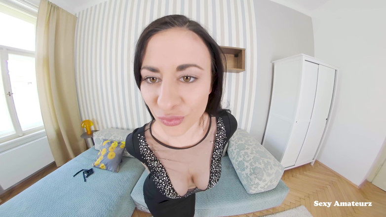 Sexy Amateurz: Billie Star - enorme consolador follando