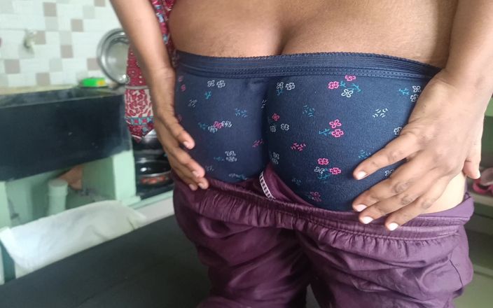 Pushpa studio: Chennai College Girl Self Romance