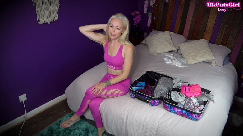 UKCuteGirl: Bnb Punishment - I Wank on My Guest’s Dirty Clothes as...