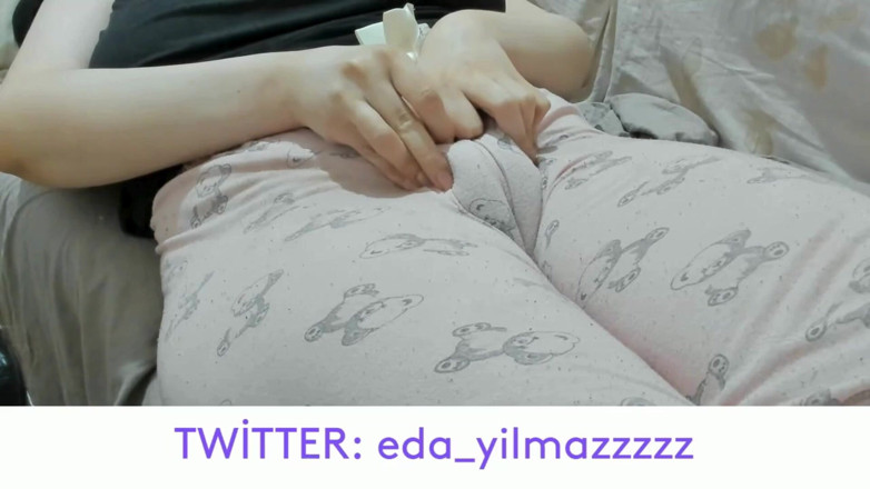 bigass_sexy_bigboobs: Camel Toe - pepek tembam- pepek bengkak- pepek besar- MILF Turki -...