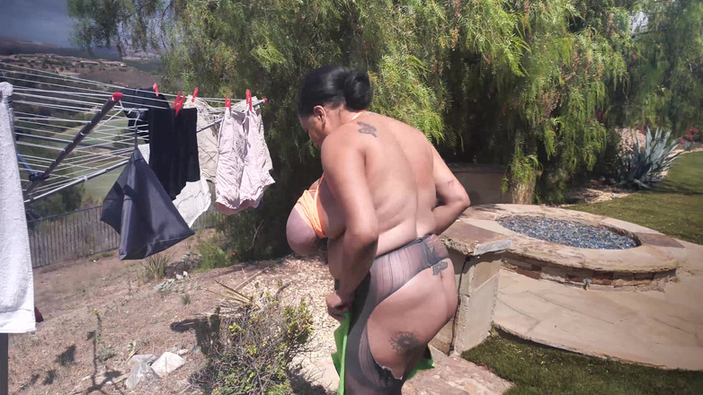 Stephanie Roberts: Danni Prádelní den