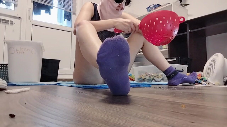 Amateur_MS: Esposa amadora aspira nua em casa