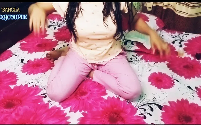 Banglasexycouple: Fingering Hair Pussy Beautiful Girl Big Ass