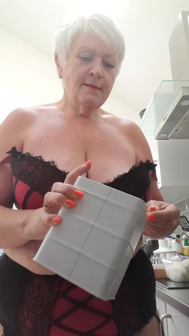 Uk Joolz: Morning coffee with Joolz