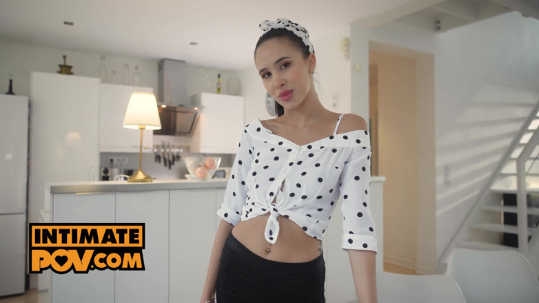 IntimatePOV: POV - Karina King en Alyssa Bounty genieten van je pik...