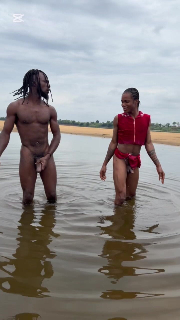 Bigmigh: Stiefvater schwimmt