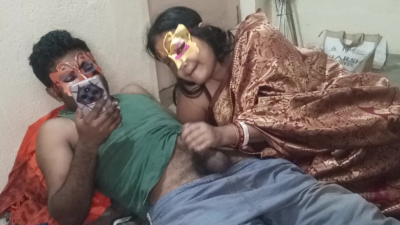 Mridulmadhu: Video seksi istri hot india dientot habis-habisan sama suaminya