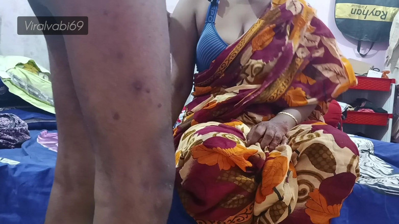 deshivairalvabi: Styvmamma fastnat, styvson knulla klart ljud