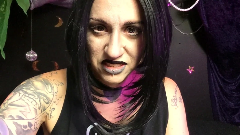 Geeky Femdom: Satanic Rocker Chick