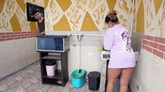 Komşum Juliana Rose'dan Lezzetli Sütünü Almak Için Kocamin Ayrilmasindan Yararlaniyorum