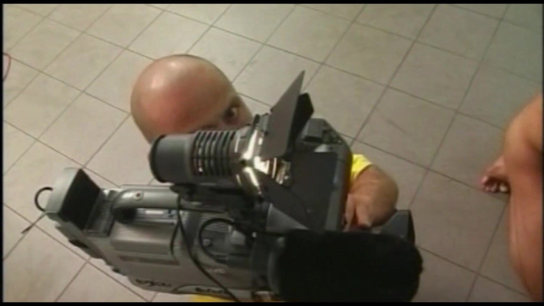 Purzel Official: कार का हुड हमेशा सुविधाजनक होता है