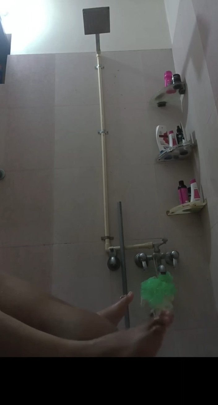 sashaa: Desi Indian Teen Hot Bathroom Sex