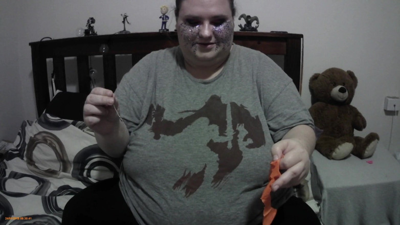 LaLaDelilah: BBW balloon pop