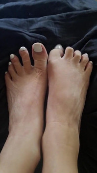 Bahan Edging Terbaik Untuk Menyembah Kaki