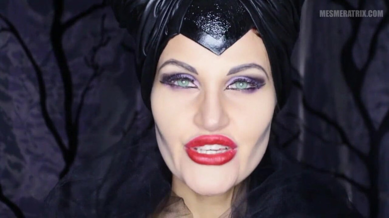 Lady Mesmeratrix Official: In to maleficenteyes...