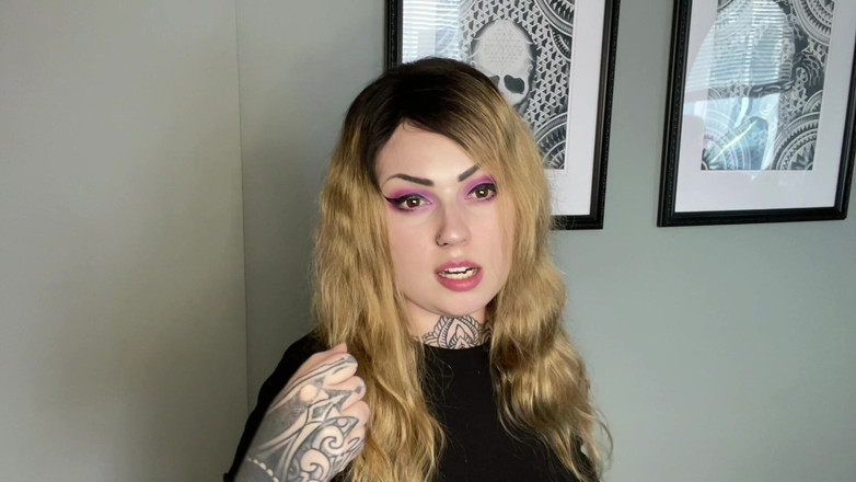 Miss Valentina: Findom Loser Blackmail-fantasy