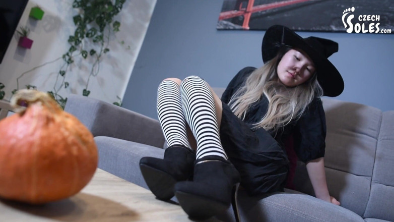 Czech Soles - foot fetish content: Halloween night magic foot worship (Special)