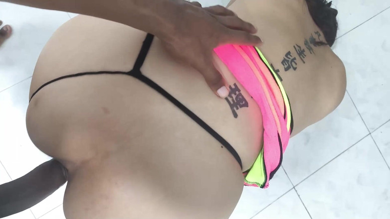 soylekiary: Mi Hermanastra Me Enseña a Follar Y Luego Ruega Correrse