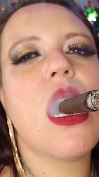 Firar jul med en cigarr