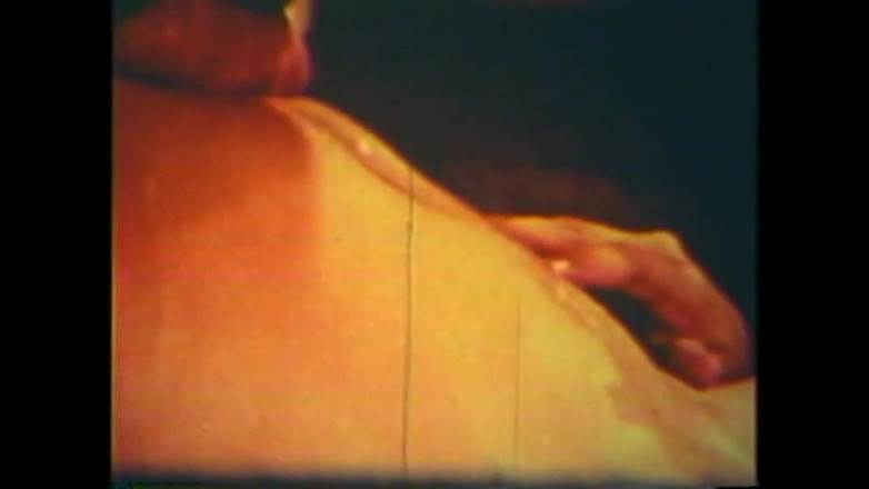 Vintage megastore: Ve vaně se dotýkám tvého penisu