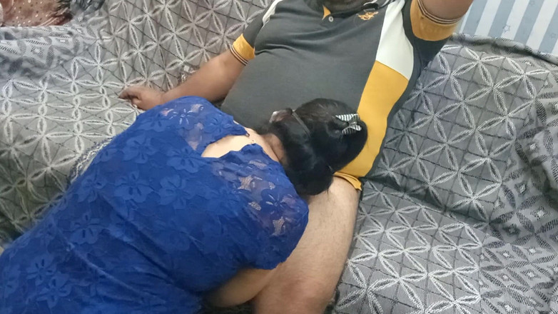aliabegum: Malayali krankenschwester massiert einen großen schwanz, happy end handjob