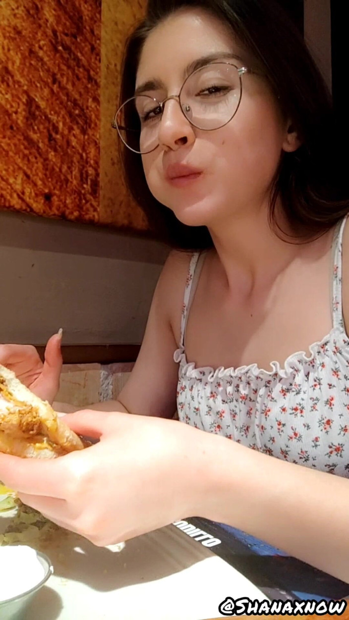 Shanaxnow: Nöjet att äta