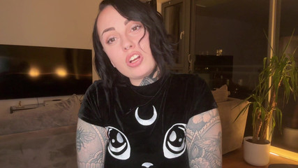 Miss Valentina: Vernederende voortijdige ejaculators Joi