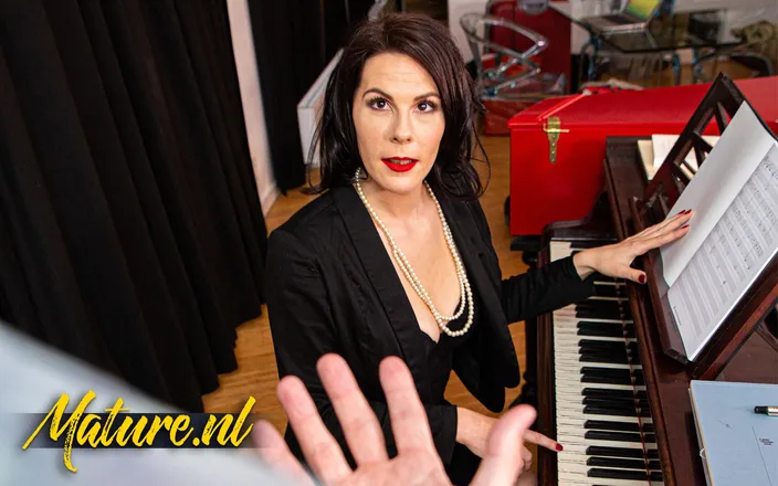 Mature NL: French Piano Teacher Gets Fucked in Her Ass by a...