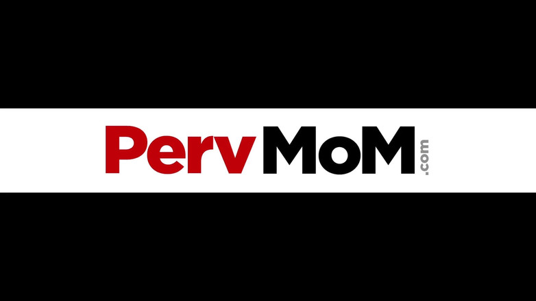 PervMom: Divoká macecha Cory Chase šuká záda podvádějícího manžela