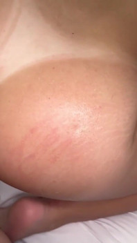 La mia vicina mi chiede di fare il suo primo anale / luenok x Luchiibb_ok