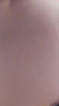 섹시한 끈으로 나를 유혹하는 의붓여동생, 내 자지를 그녀에게 넣어야 했다