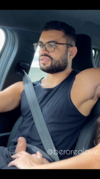 This Gif Doesn’t Tell