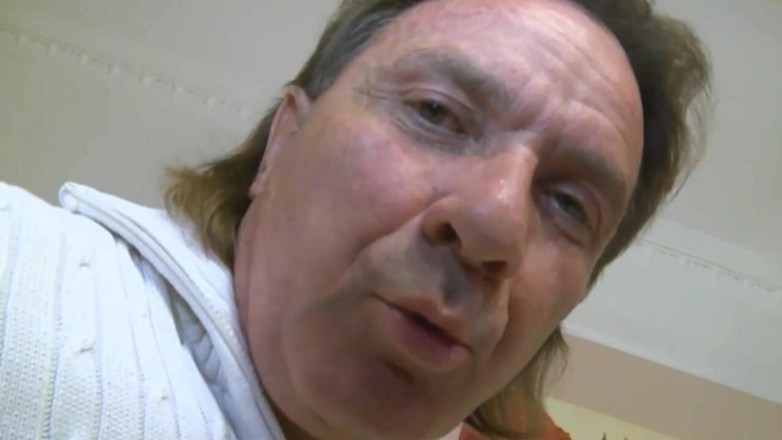 Deutschland porn: Young Redhead Girl with Beautiful Body Sucks Stepfather's Friend's Cock...