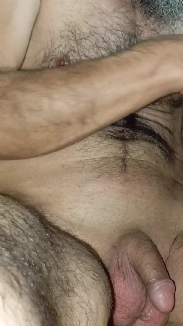 Masturbation While Sitting on Something Hard (Jhonbahh)