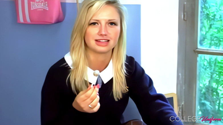 College Uniform: Interview take 1 mit Milly Hedgland