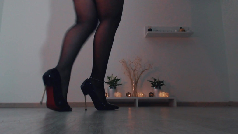 LegsOnHeels: Eu sei que você é curioso, salto alto tão elegante em...