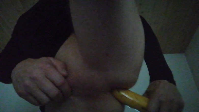 BDSM TS beginner: TS Bananas यात्रा गांड में