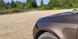 Emma_Alex: Riskanter outdoor-handjob von teen stiefschwester am strand. Fast von der...