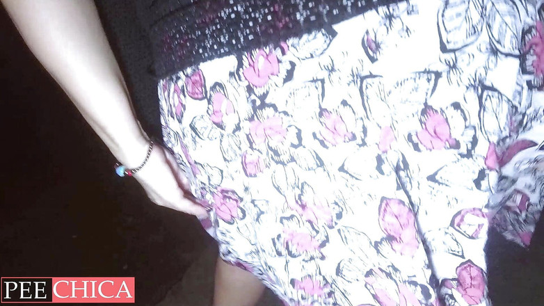 SweetyPlay: MILF-creampie im freien mit pinkeln