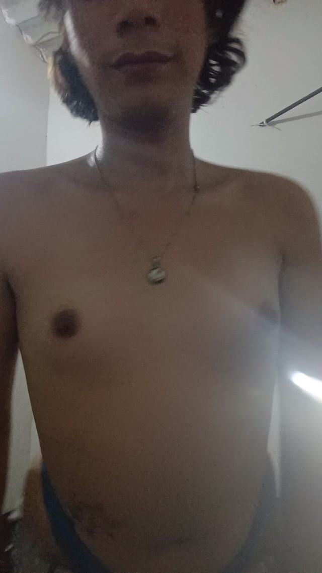 Breasts That Are Getting Bigger and Bigger (Femboy from Colombia)