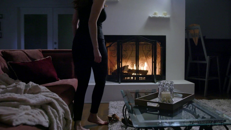 Mommy's Girl: Üvey annenin kızı - minyon sarışın Kenzie Reeves üvey anneler Kendra James...