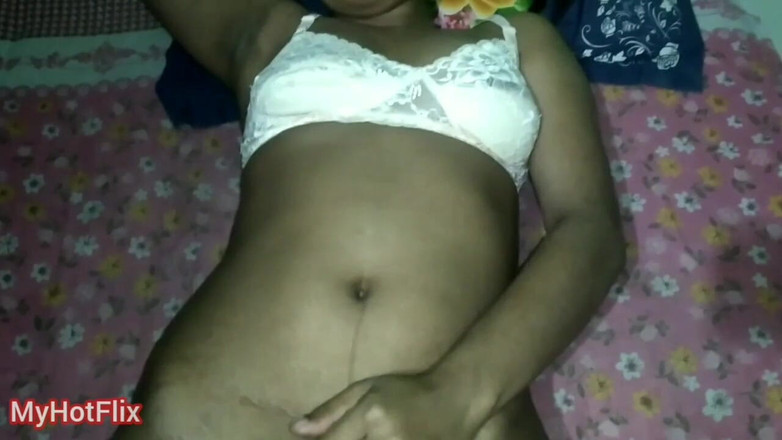 MyHotFlix: Desi Bengaalse hete Bhabhi geneukt, hete sexy dorp Bhabi geneukt,...