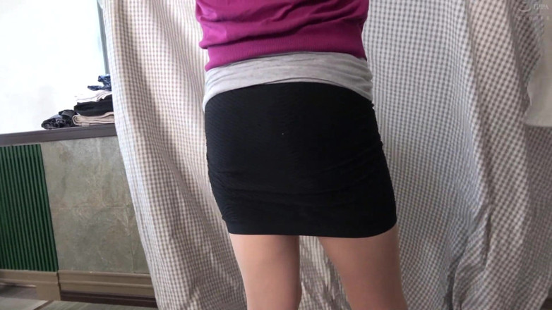 Vulture: Melutut dalam penyerahan, merayu untuk seks