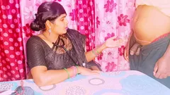 Hintli seks doktoru hasta büyük yaraklı Telugu edepsizce konuşuyor