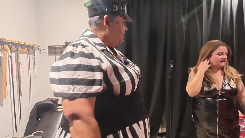 The Izars: El prisionero