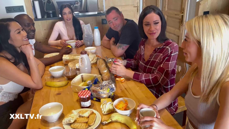 XXLTVFR: Orgy in a Mountain Chalet