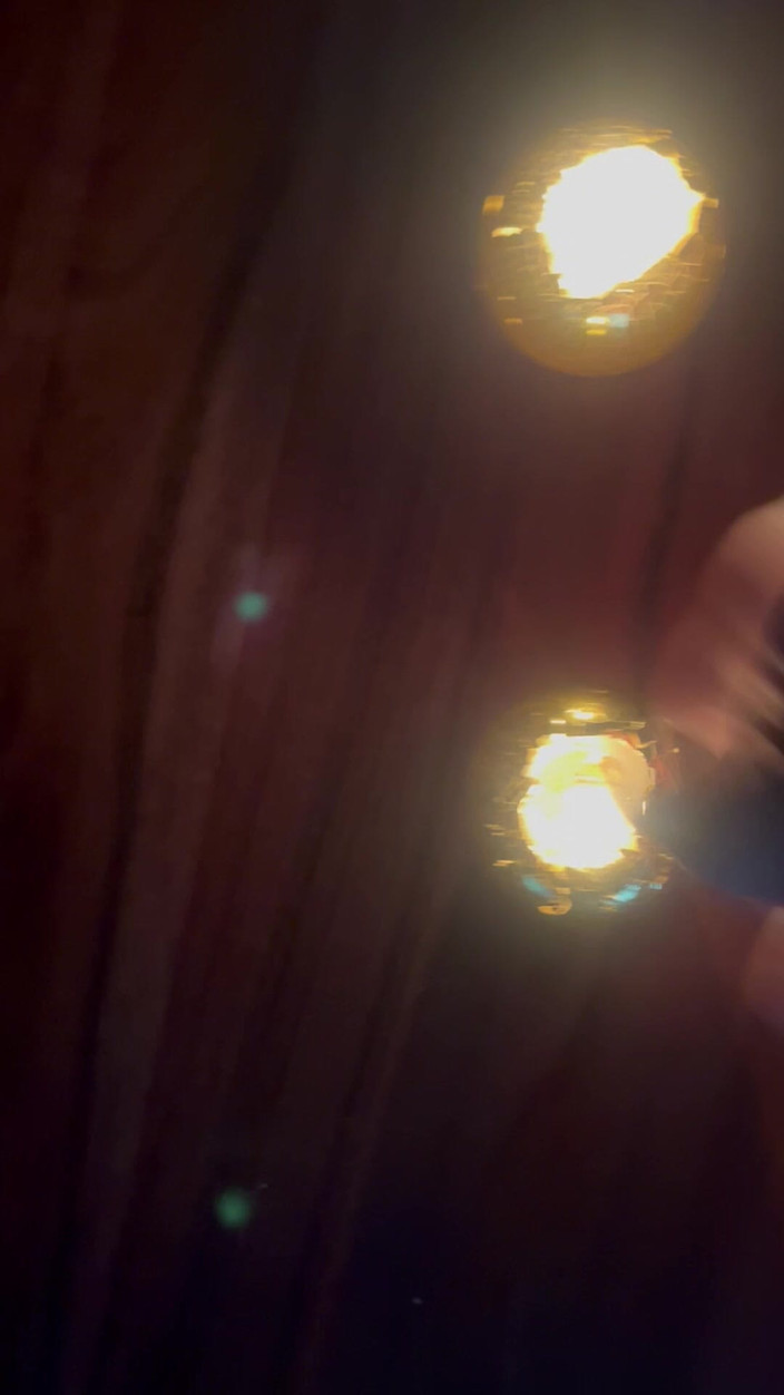 NastySecret666: ライトは一つで十分です