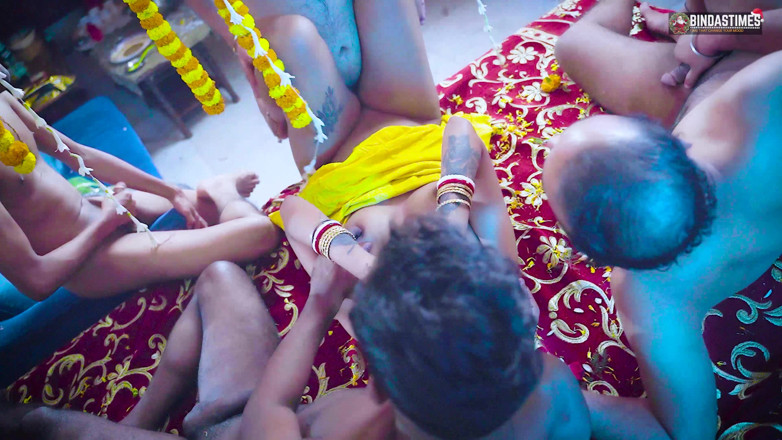 Biind as times: Gangbang suhagarat - Besi indische ehefrau sehr 1. Suhagarat mit vier ehemann